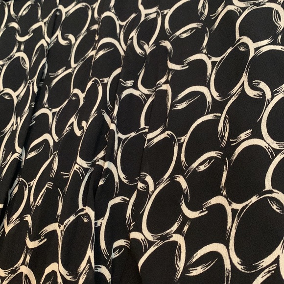 Cabi Reversible Skirt - Picture 5 of 6